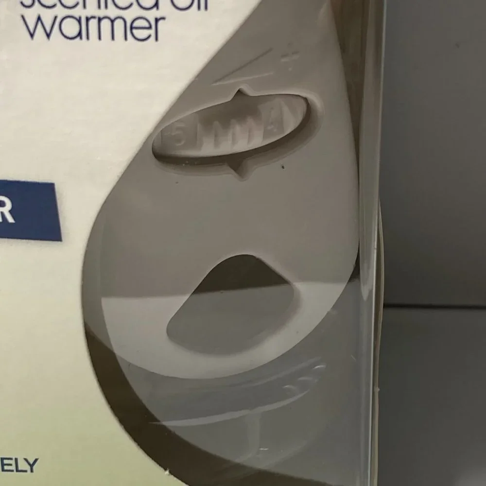 10 Glade PlugIns Scented Oil Warmer Plug In Air Freshener Dispenser NO R…